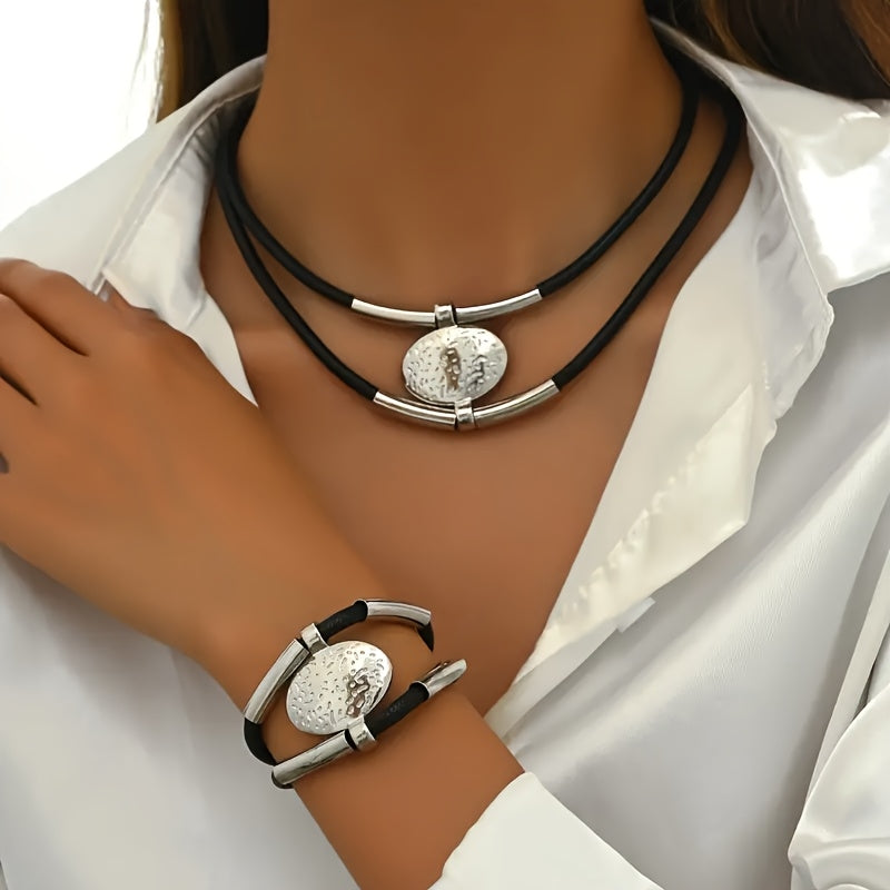 Jewelry Set -  A Modern Twist on Classic Style