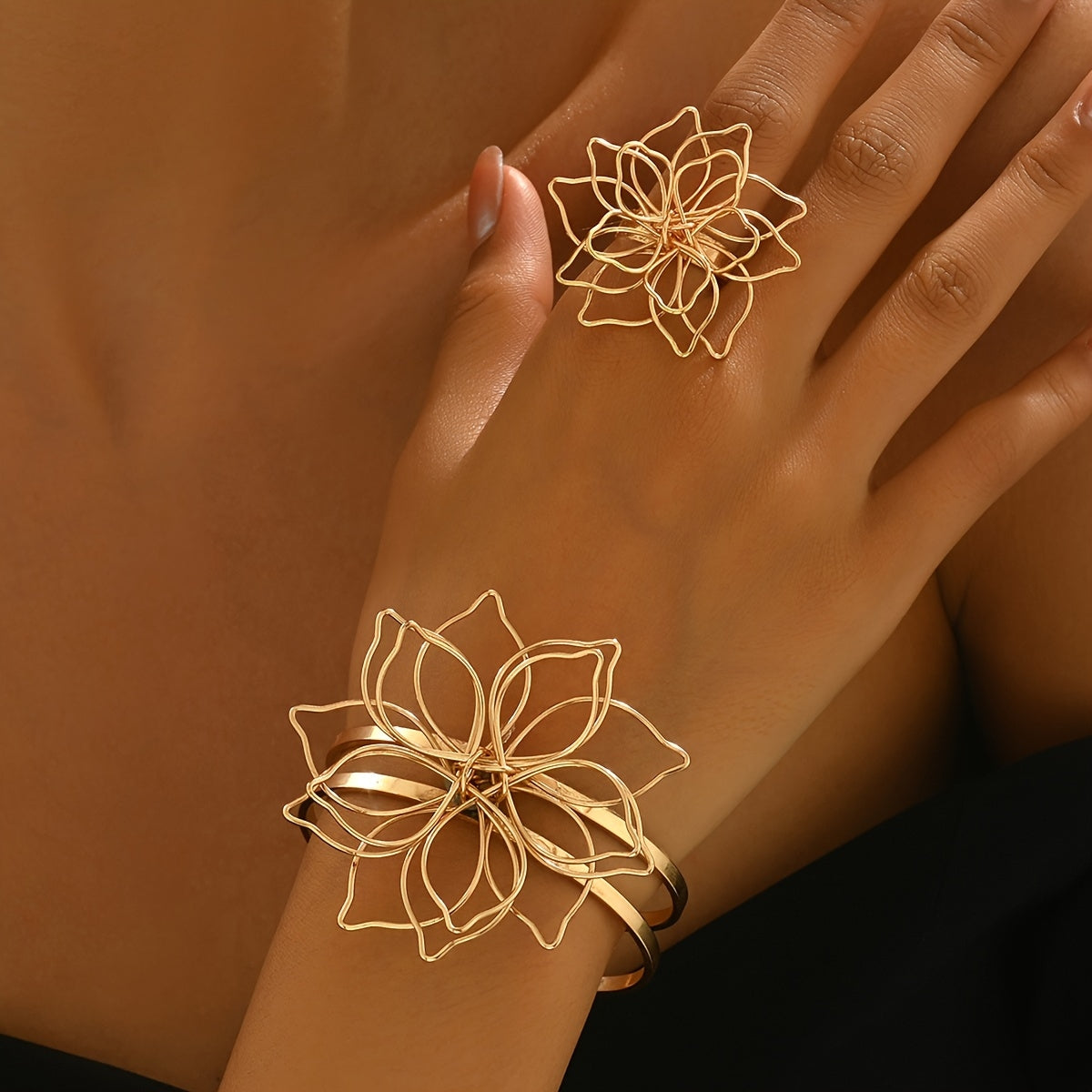 Exquisite 14K Gold Floral Jewelry Set - Timeless Elegance for Every Occasion