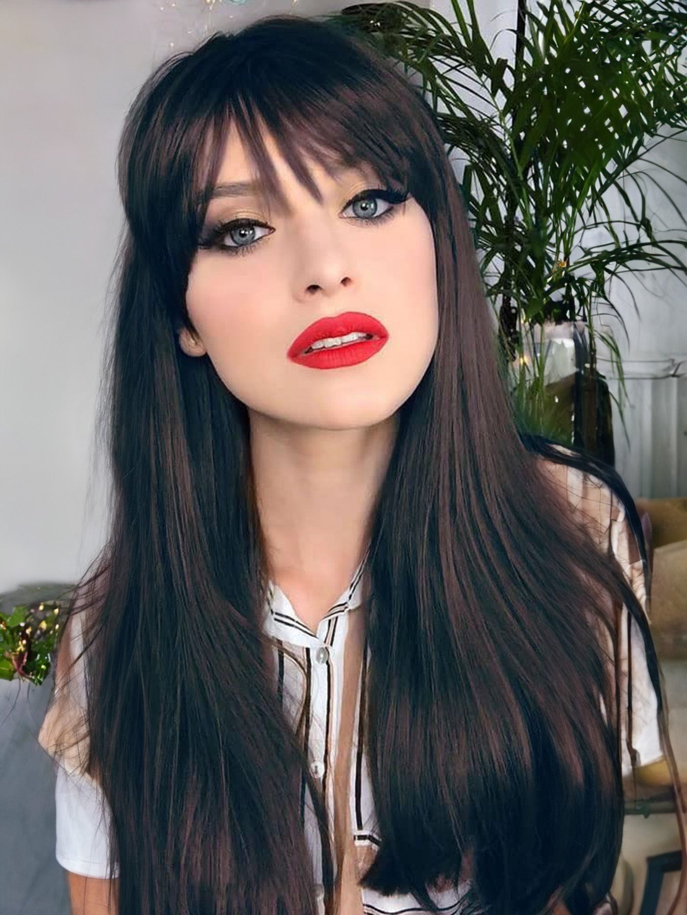 Natural Black Wigs with Bangs Layered Shoulder Length Synthetic Wig for Daily Party